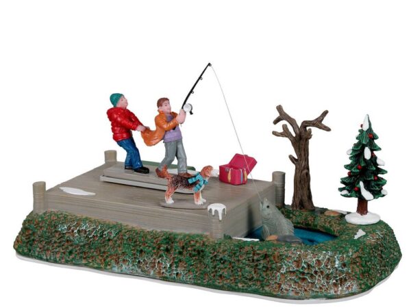 Villaggio di Natale Lemax con Pescatori Too Big A Catch